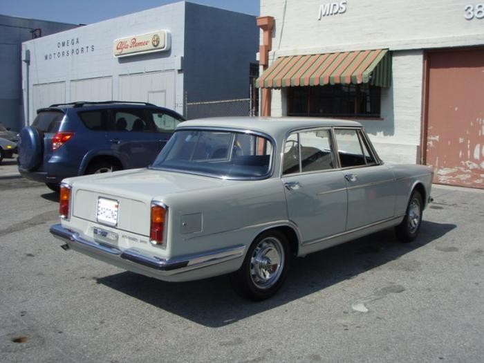 Alfa Romeo 2600 Berlina